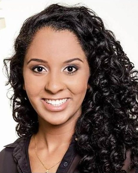 Dra. Franciele Oliveira